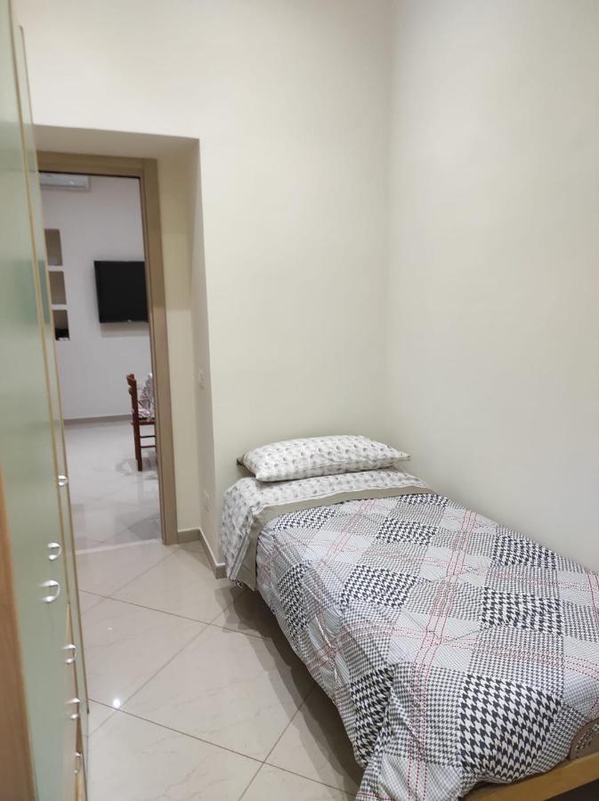 Alpivida Home เนเปิลส์ ภายนอก รูปภาพ