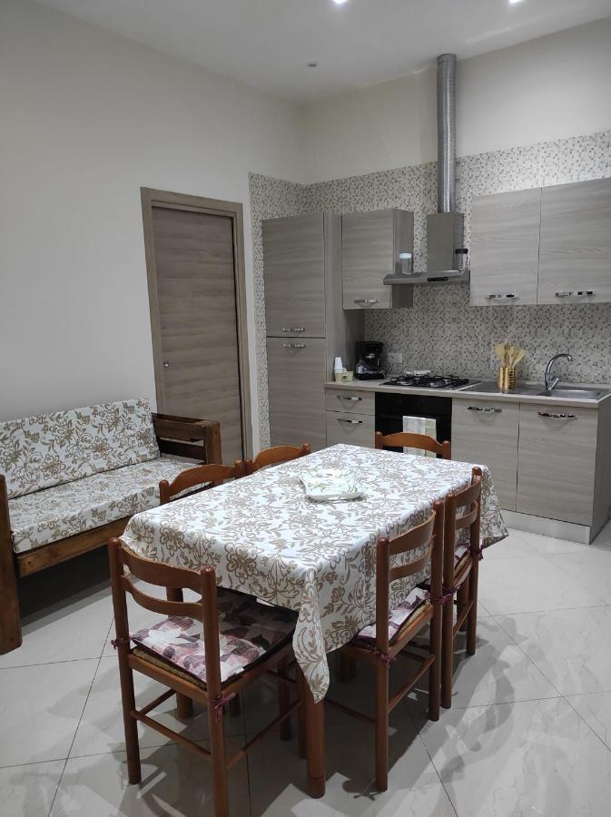 Alpivida Home เนเปิลส์ ภายนอก รูปภาพ